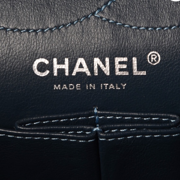 Chanel 2.55 Patent Reissue 226 flap bag - Picture 6 of 10